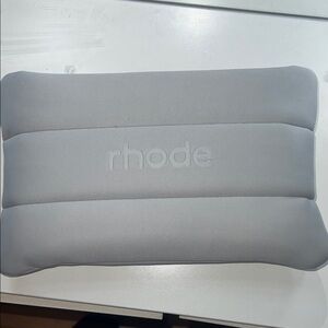 RHODE Bubble Makeup Bag